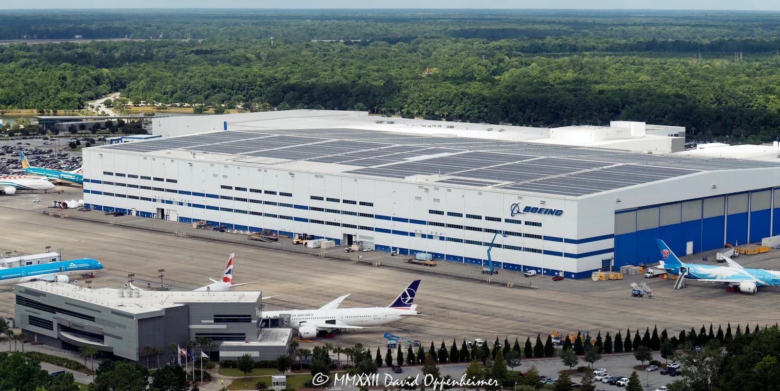 Boeing — image 1