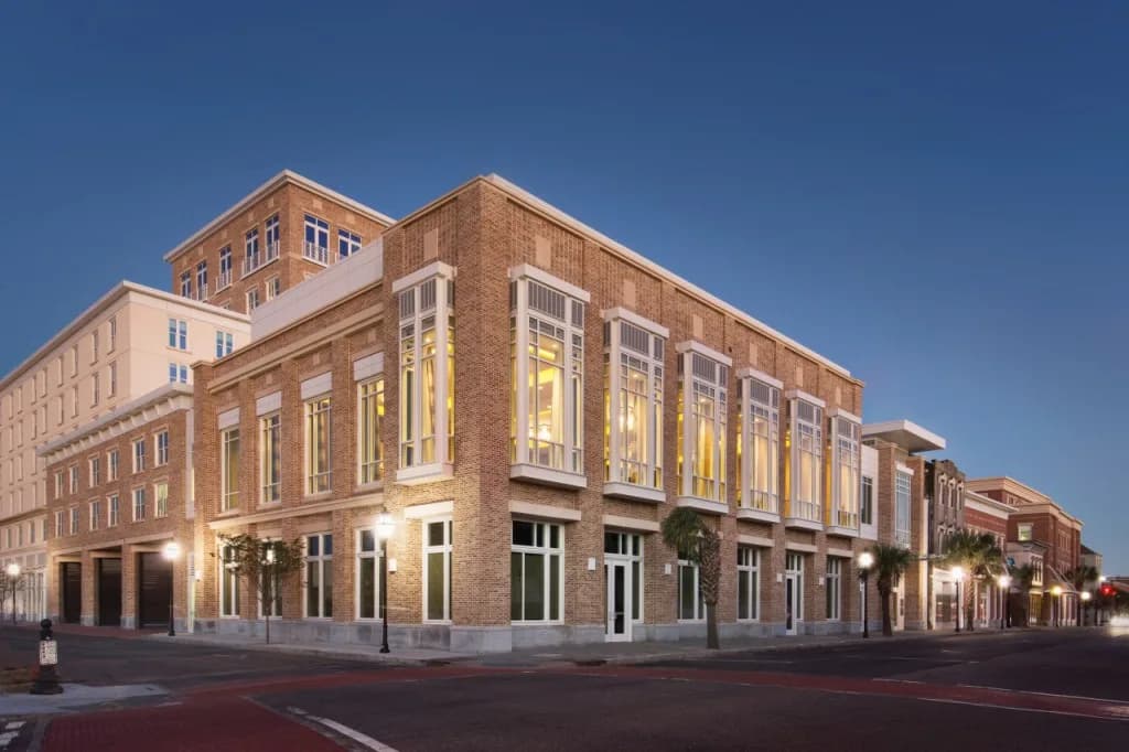 Hyatt Place Charleston/Historic District — image 2