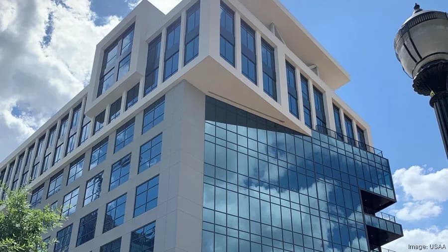 The Square at South End — image 6