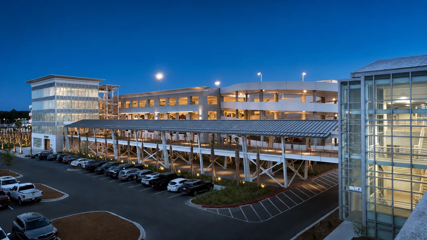 Charleston International Airport — image 1