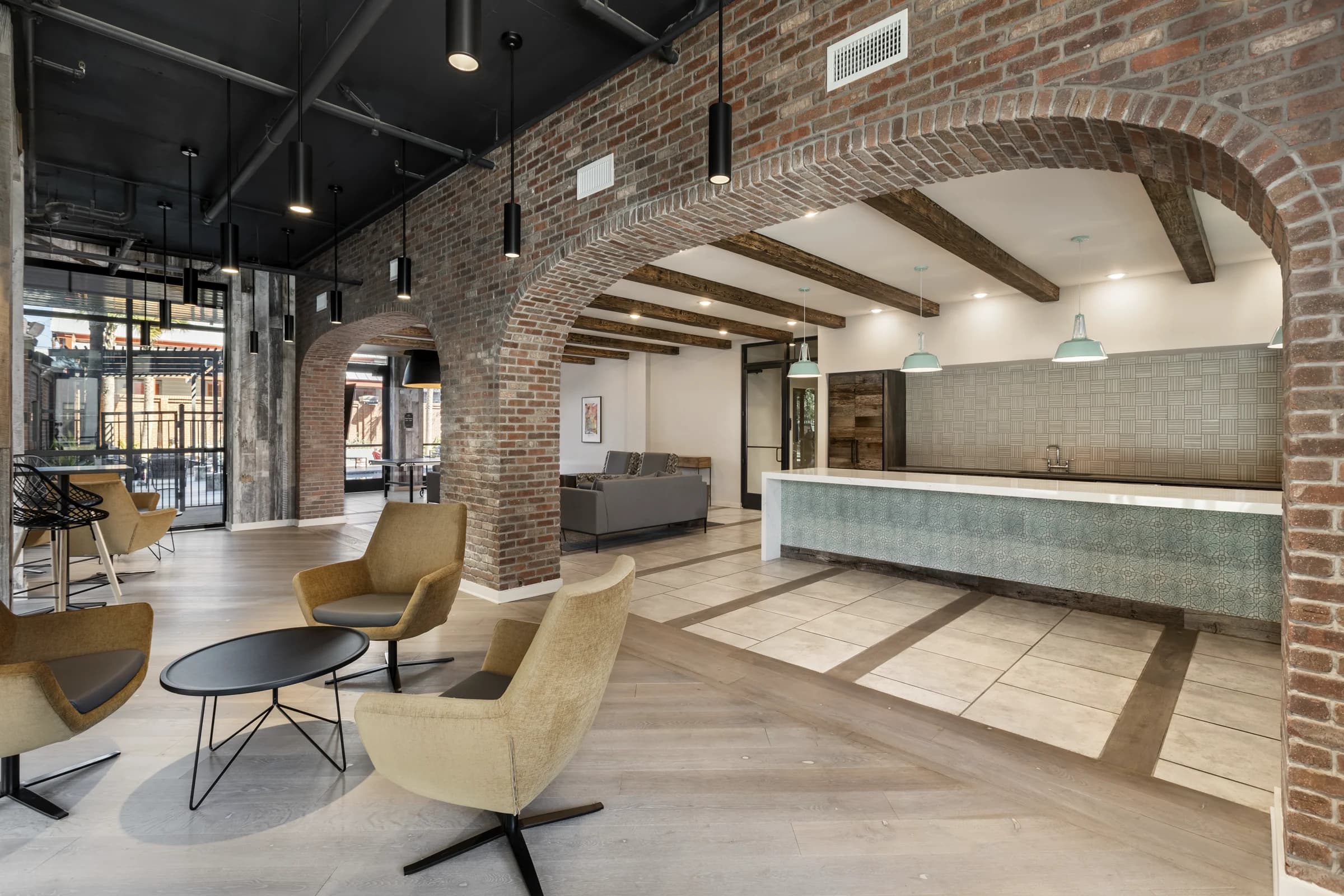 530 Meeting Street — image 1