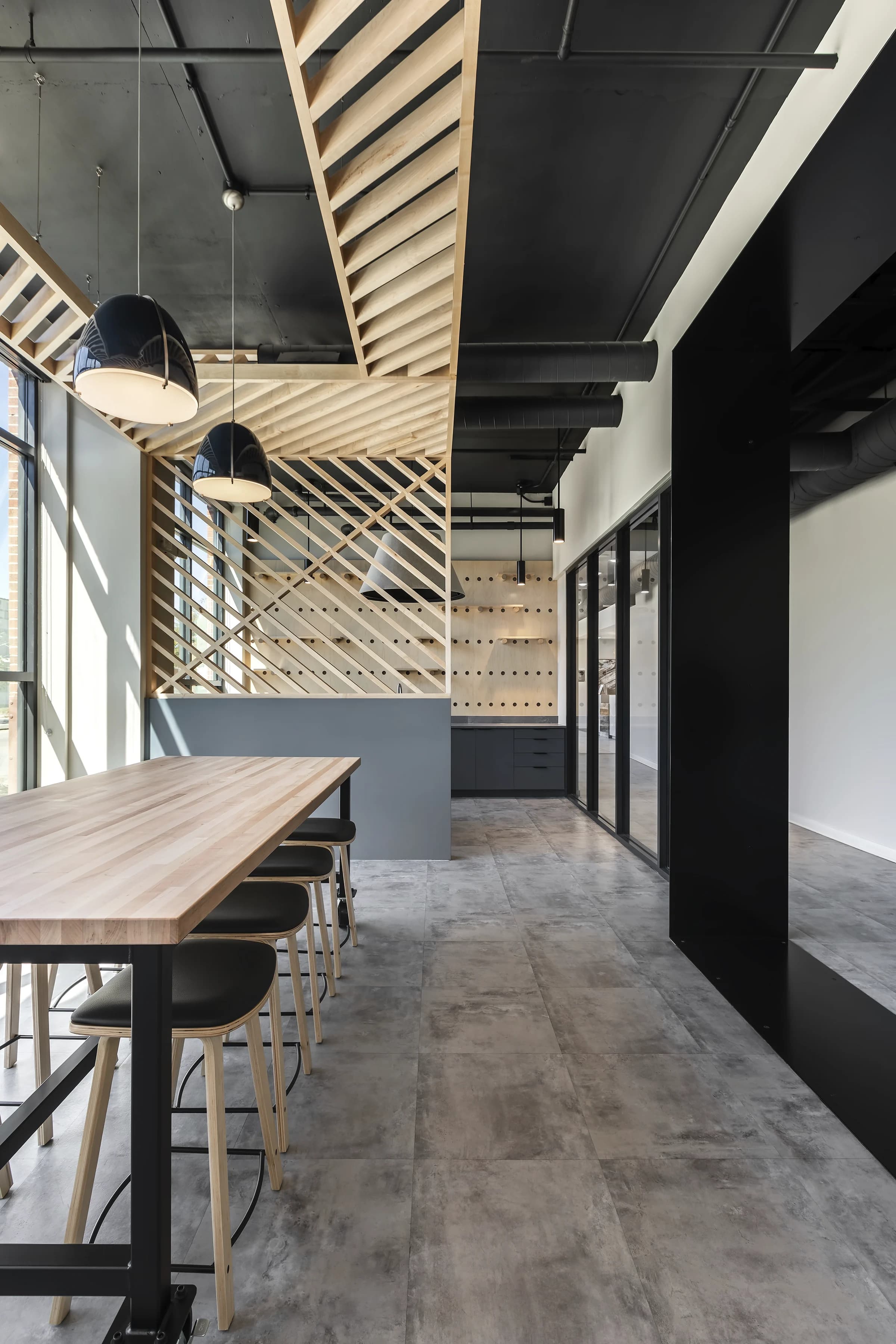 530 Meeting Street — image 2