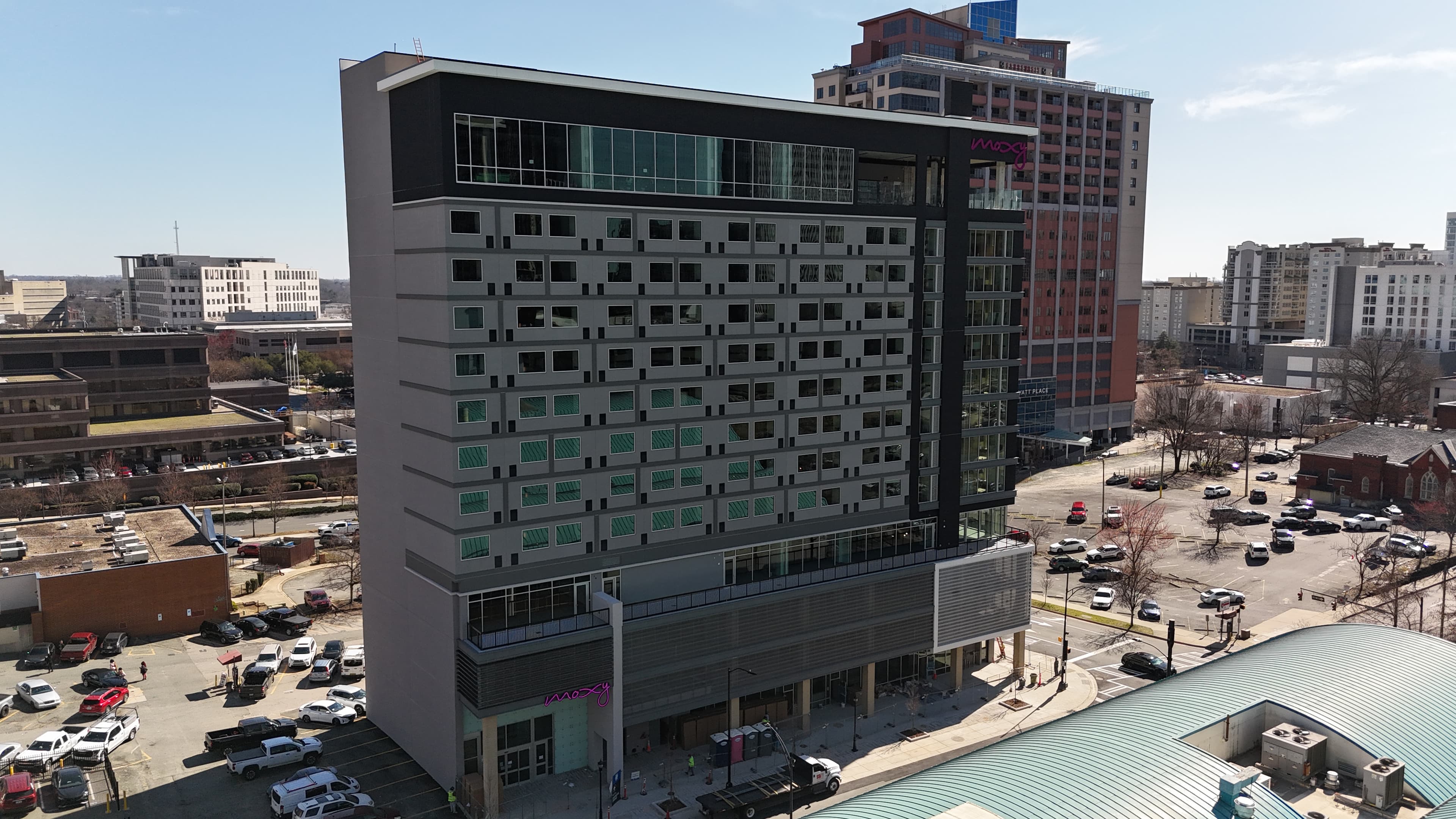 Moxy Charlotte Downtown — image 12