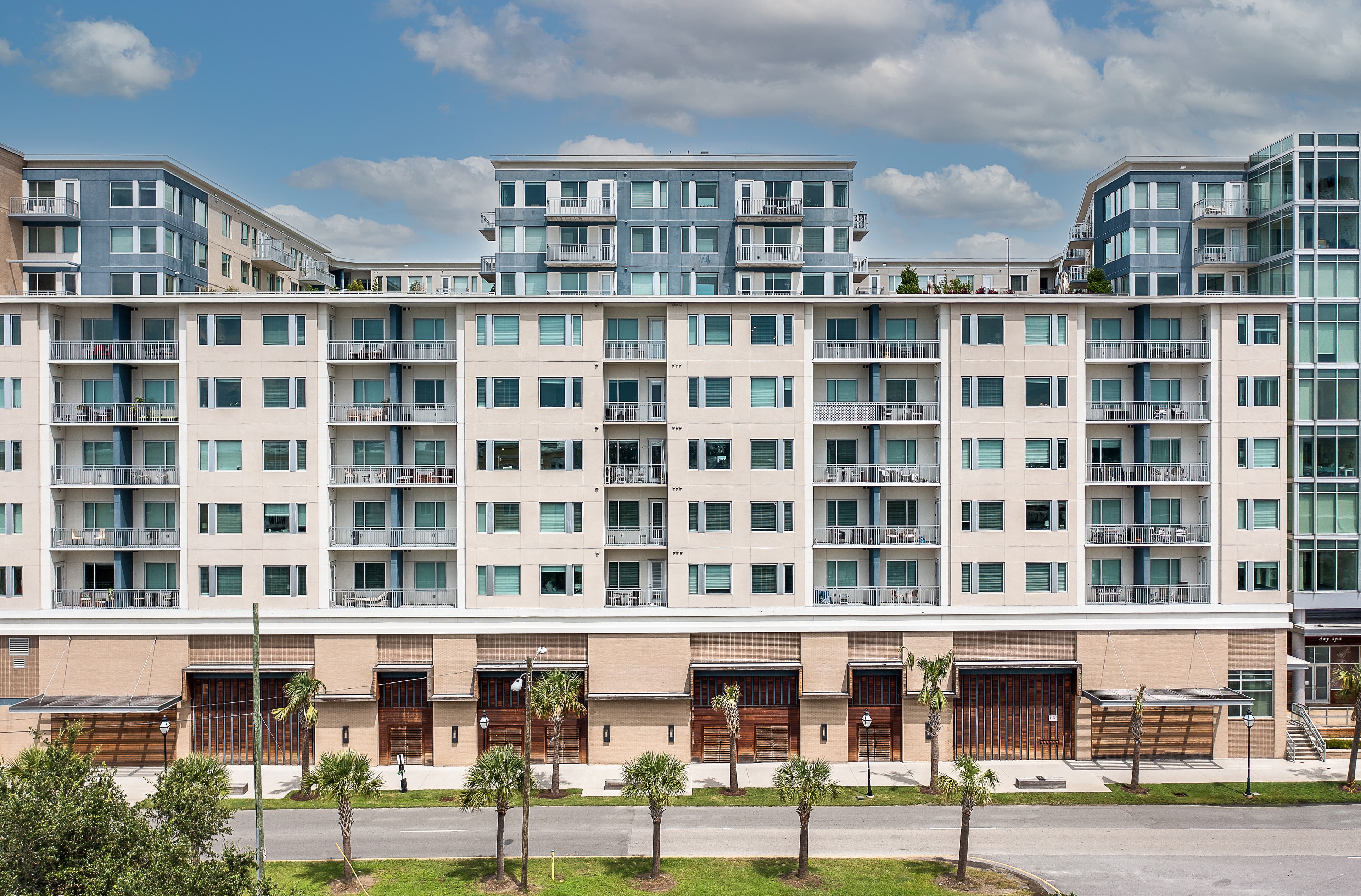 10 WestEdge — image 4
