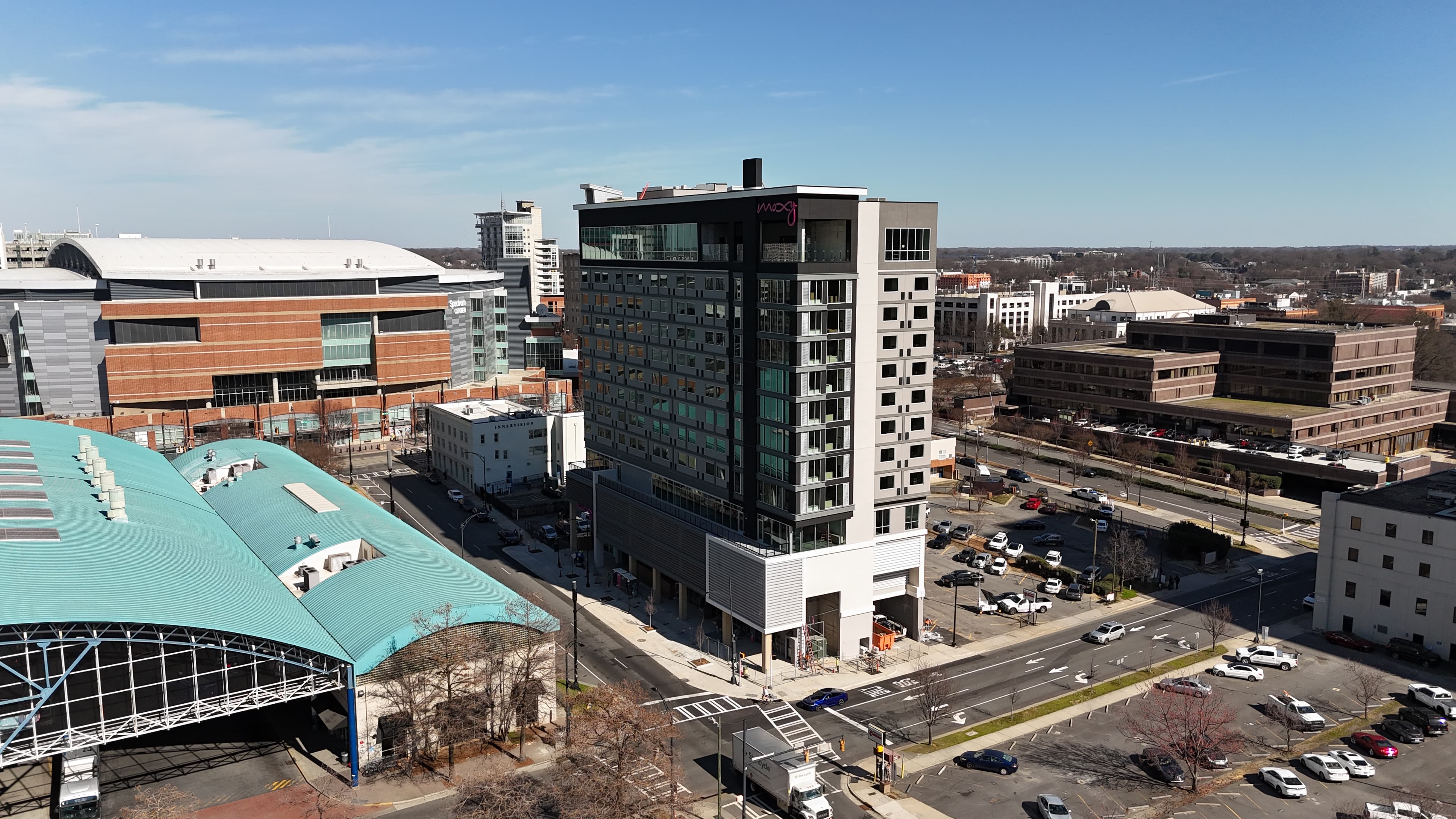 Moxy Charlotte Downtown — image 4